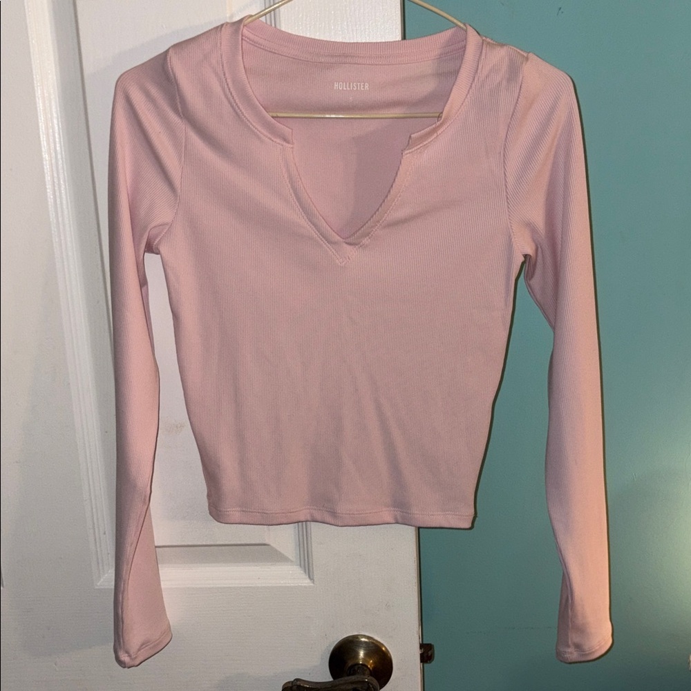 Hollister Long Sleeve Top Set - Picture 2 of 7